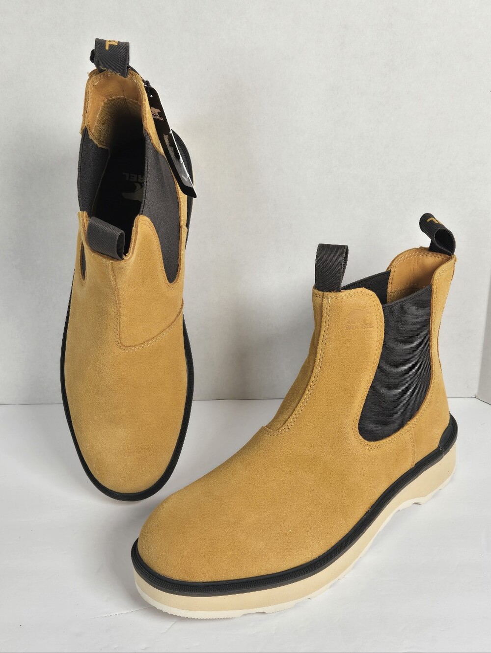 NEW Sorel Women’s Hi Line Chelsea Lug Sole Waterproof Suede Boots size 12